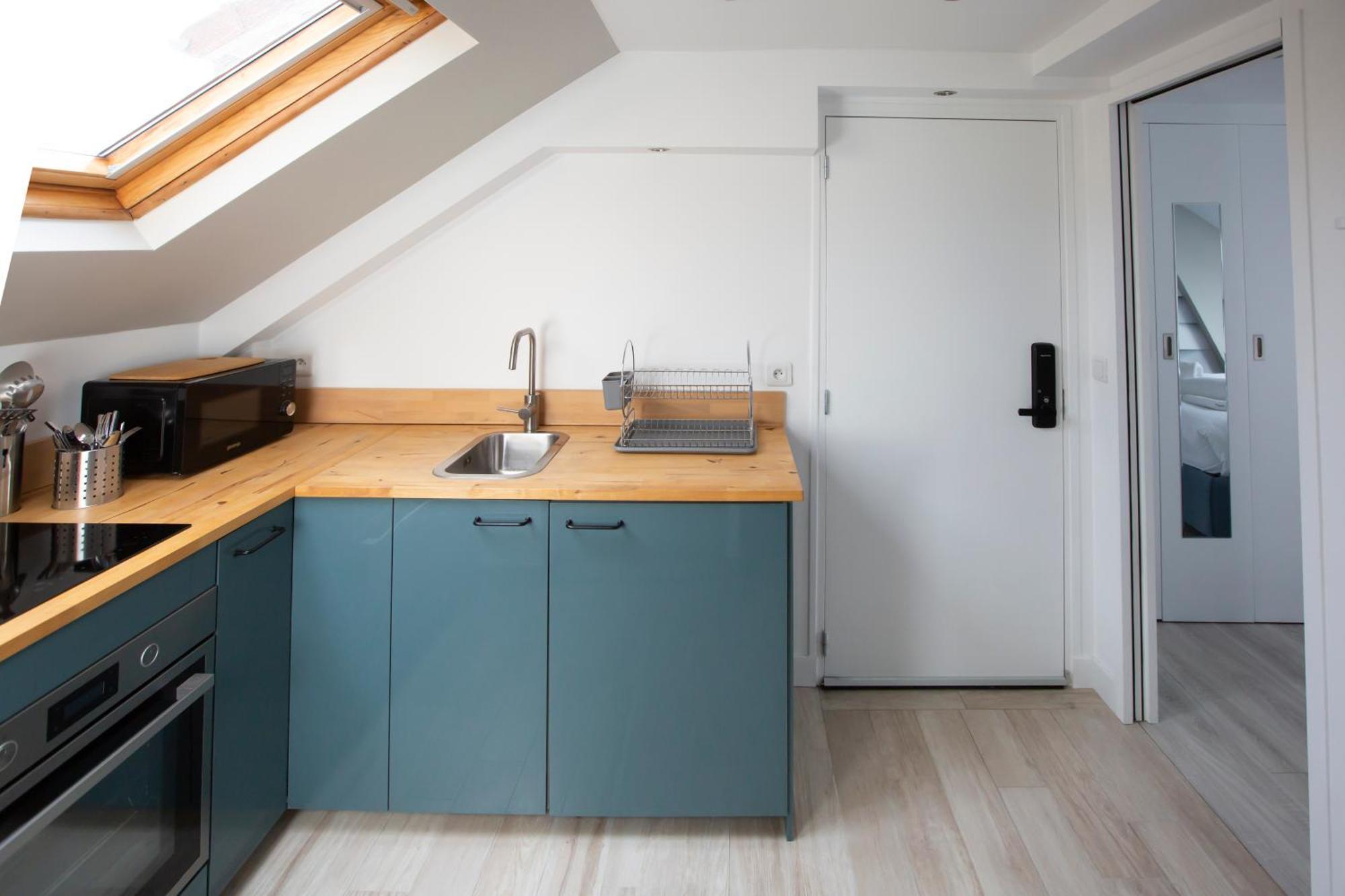 Modern Apartement In The City Center. Poissy Buitenkant foto